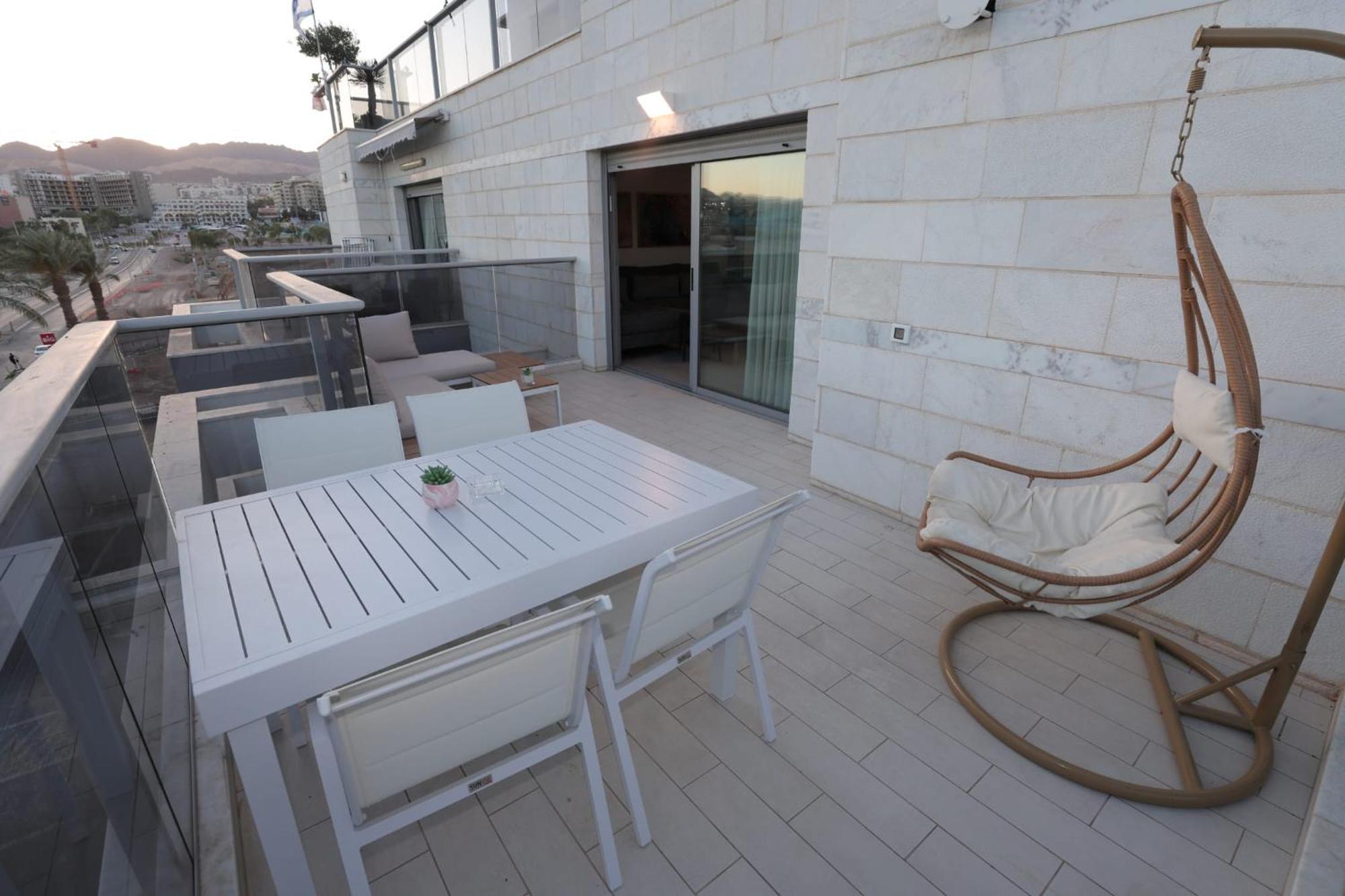 Luxury Queen Royal Park Eilat Exterior photo